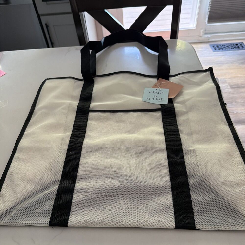Shade & Shore Large White With Black Straps  Mesh Tote Bag NWT Beach Travel 18"